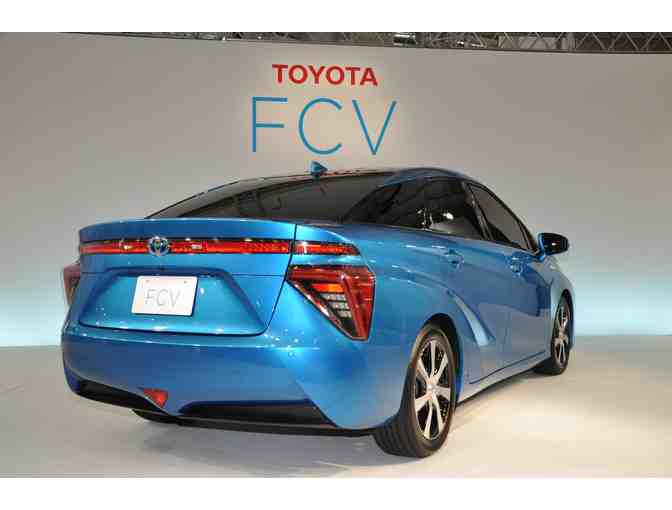 $100 Could Win You The Toyota Fuel Cell Vehicle!