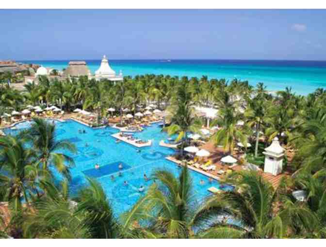 Sunset World- 5-Day Cancun Vacation!