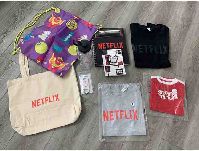 Netflix Deluxe Swag Bag (2 of 3)