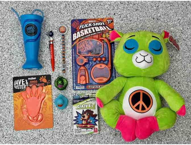 Dave and Busters- Prizes and $20 towards food or power cards! - Photo 1