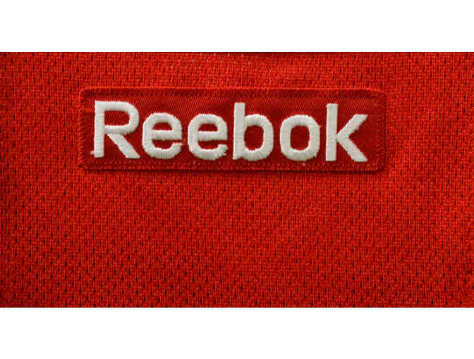 #19 Jonathan Toews Blackhawks Autographed Game Model Jersey with Team COA