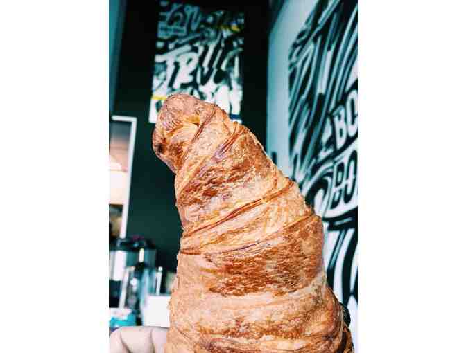 $200 Gift card at Les Gourmands Bakery