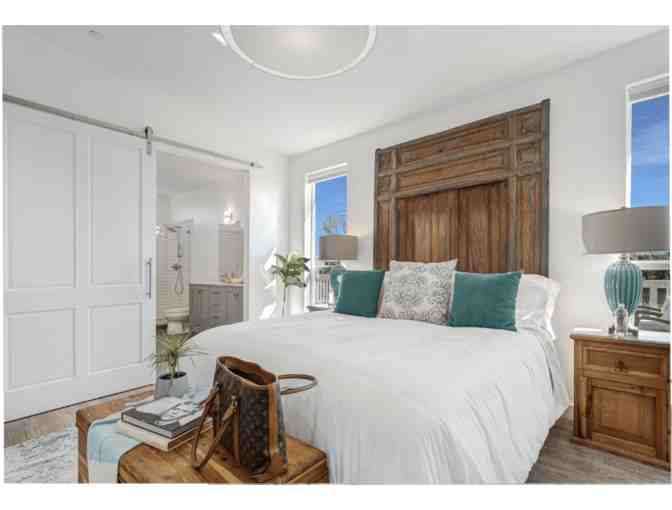 Fabulous 2-nights stay for 4 people in the heart of Russian River Valley