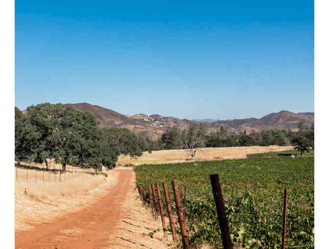 Reinvigorating getaway: 3 nights in a Trappeur Tent for up to 5 people