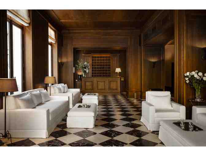 Luxurious one-night stay at Hotel Balzac, in the heart of Paris