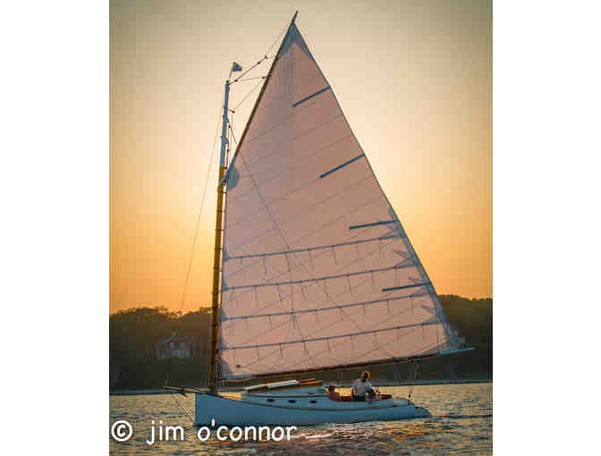 A Daysail on the Waters of Martha's Vineyard