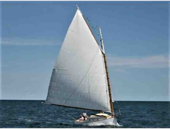 A Daysail on the Waters of Martha's Vineyard