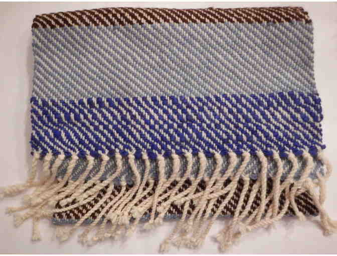 Handwoven Lopi Wool Shawl