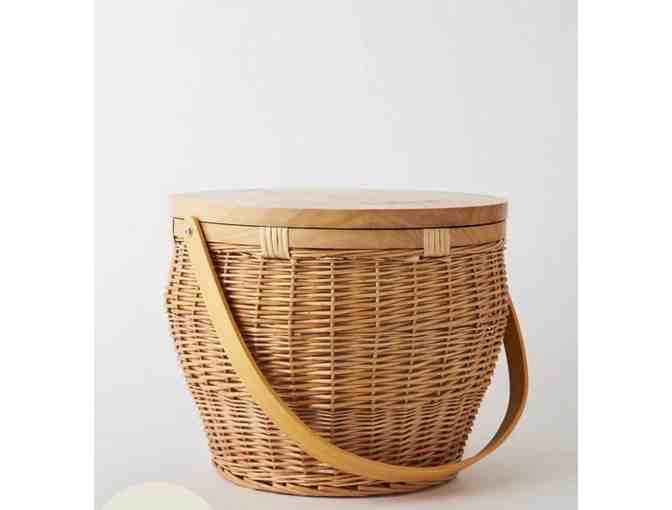 "BEACH PEOPLE" RATTAN BASKET COOLER WITH WINE, WATER, AND GOODIES! - Photo 6