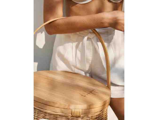 "BEACH PEOPLE" RATTAN BASKET COOLER WITH WINE, WATER, AND GOODIES! - Photo 11