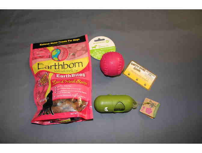 Pet Supplies Plus-Dog Supplies Basket with Dirty Dog Club Card