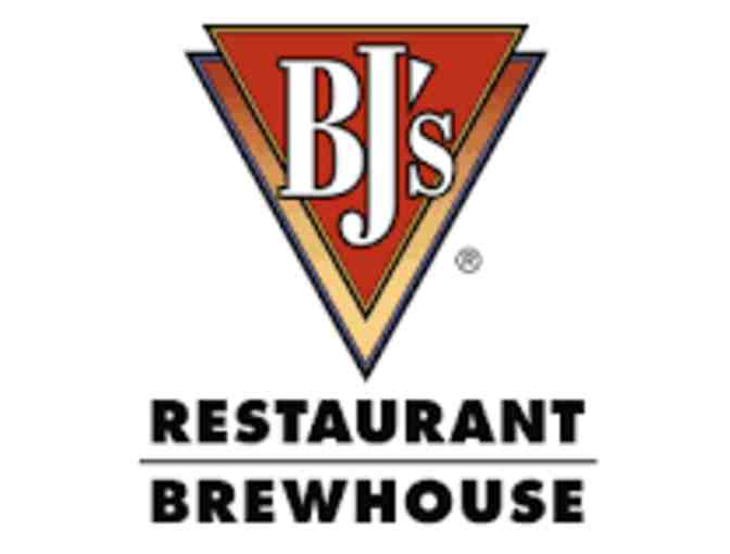BJ's Brewhouse - Photo 1