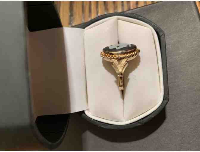 14K gold cameo ring