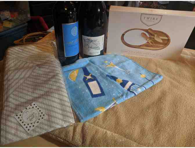 Wine and Prosecco package