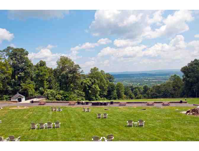 Bear Chase Brewing Company - Growler Pack and Gift Card