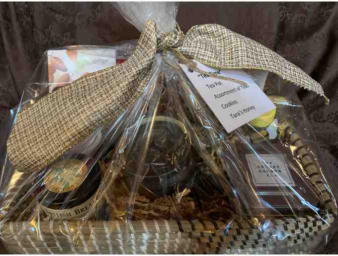 Tea Time Basket
