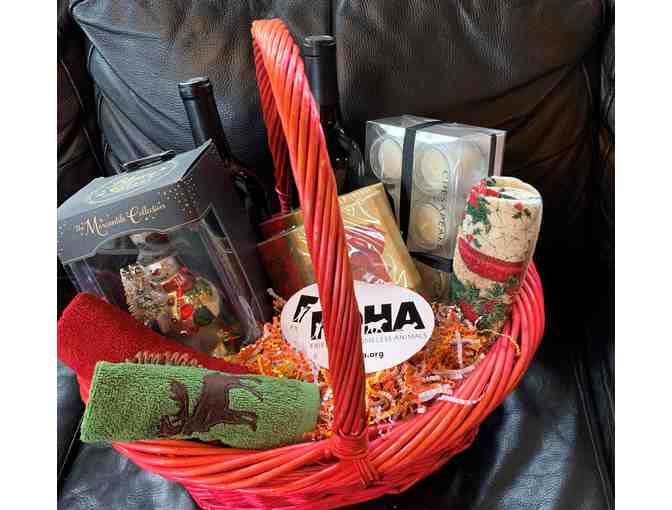 FOHA Red Christmas Wine Basket