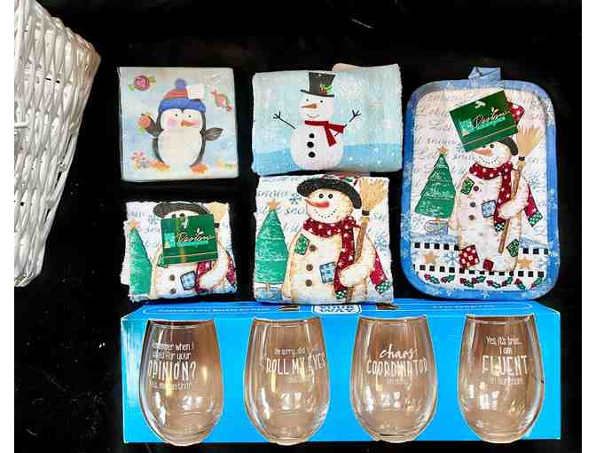 FOHA Blue Christmas Wine basket