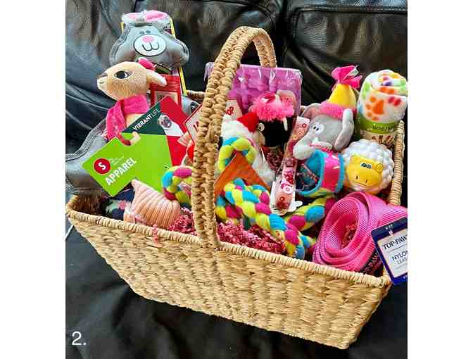FOHA Dog basket - Toys galore