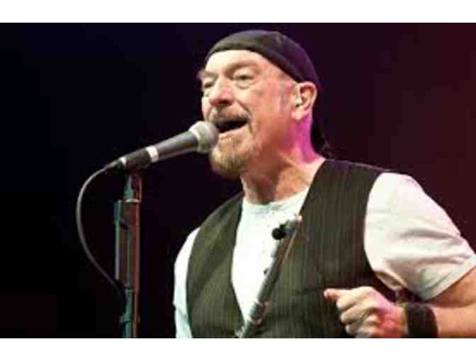 Ian Anderson - Jethro Tull Signed Guitar