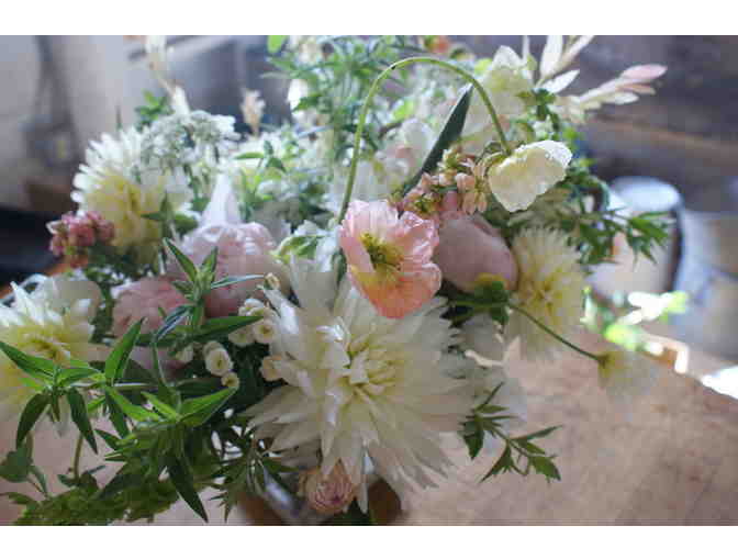 Broadturn Farm Flower Spring Bloom CSA share