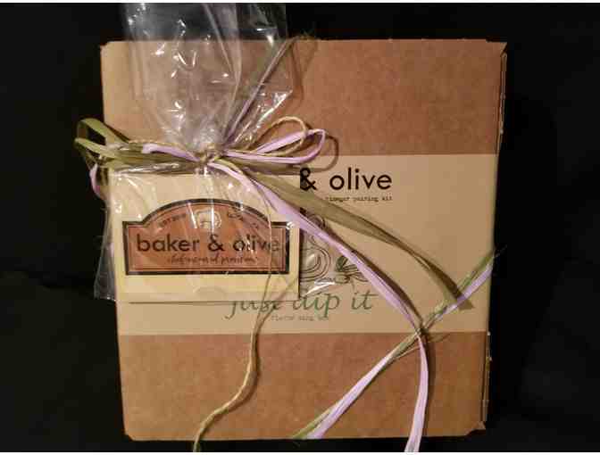Baker & Olive - Olive Oil & Vinegar Pairing Kit and $15 Gift Certificate