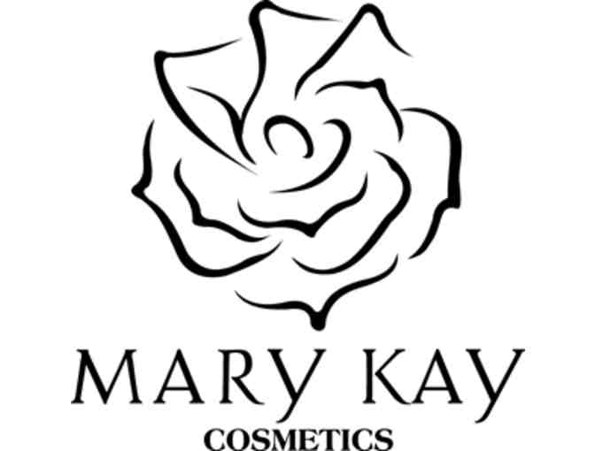 Mary Kay Gift Basket - Photo 1