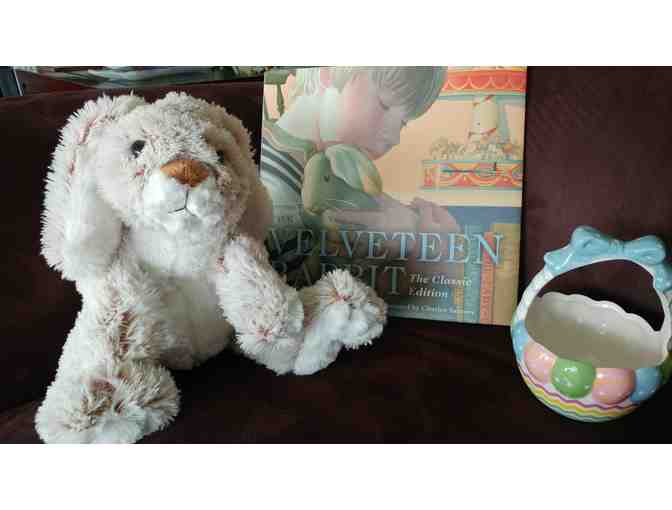 Cozy Easter Classics - Book, toy and candy with dish - Photo 1