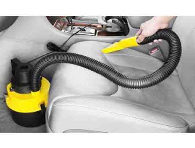 CLEAN CAR!!! Car Wash and Vacuum 4X/Year