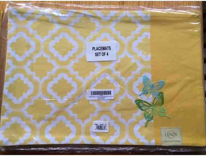 Set of 8 Lenox 'Butterfly Meadow Trellis' Embroidered Placemats