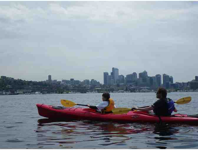 Kayaking fun for Two on Lake Union