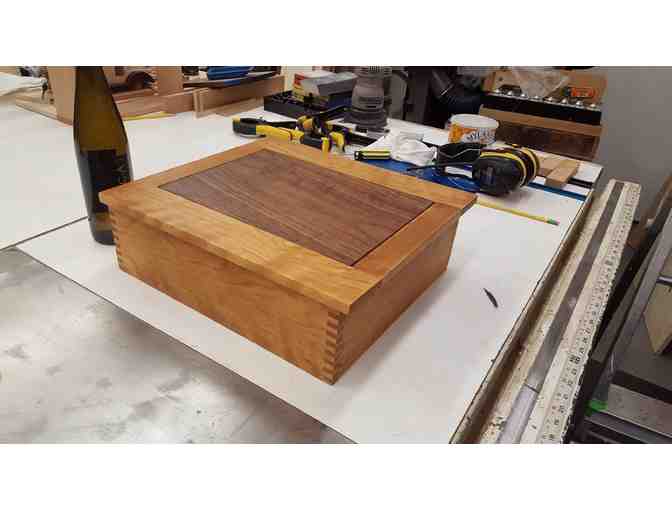 Handmade Wine Presentation Box with 3 Bottles of Wine