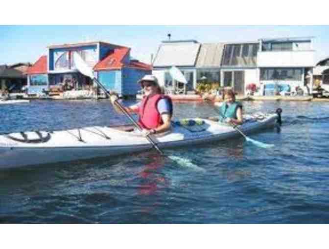 Kayaking fun for Two on Lake Union - Photo 1