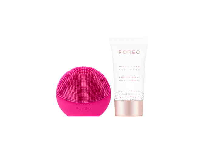 Foreo Micro foam Facial Cleanser & Massager