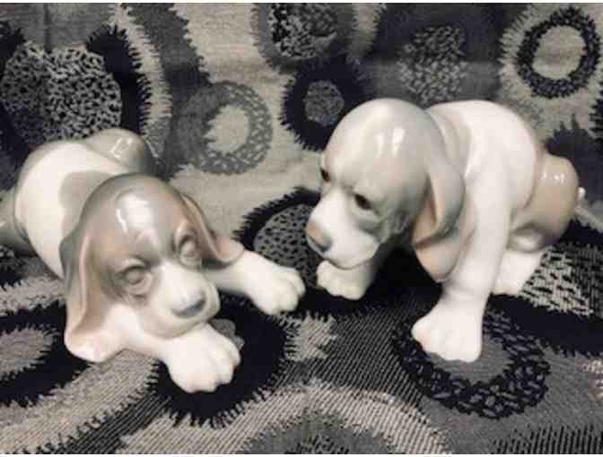 llardo Beagle Figures