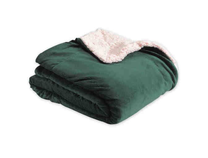 Micro Boa-Sherpa Blanket by MV Sport