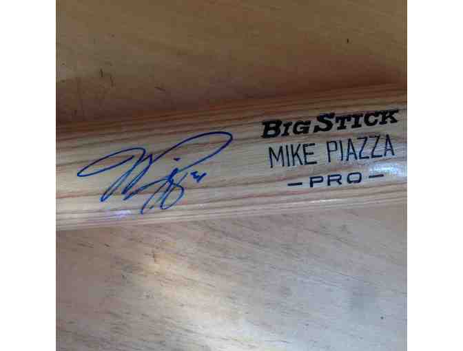 Mike Piazza - Signed Baseball Bat
