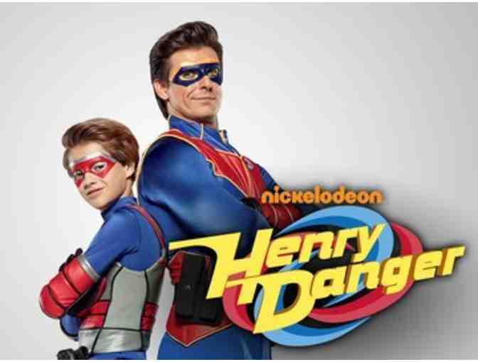 Henry Danger script and photo signed by the actor playing 'DAD'