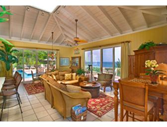 7 nights at Beachfront Villa, Vida de Mar, for up to 10 people