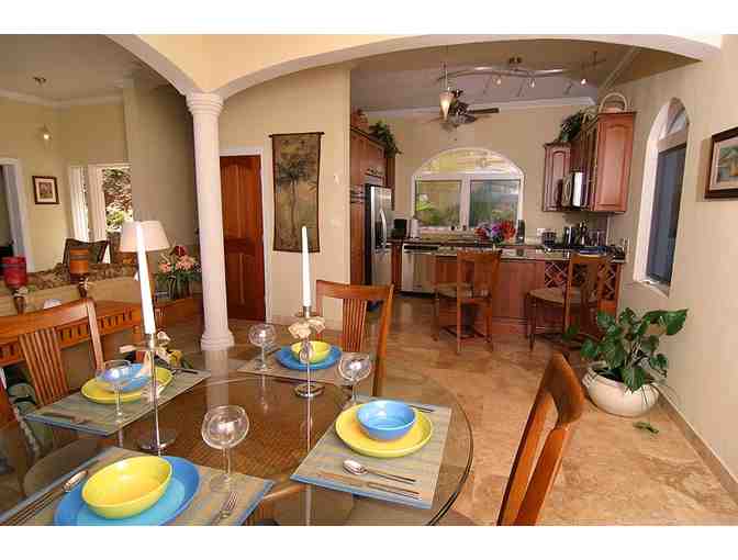 7 Nights at Bombalassy Villa