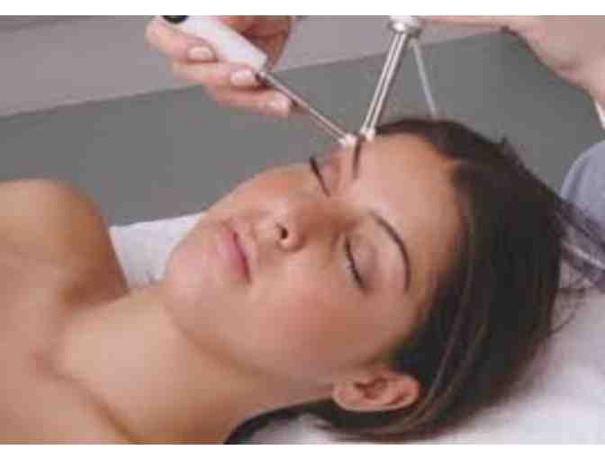 Microcurrent Treatment by Marilyn Fumagalli