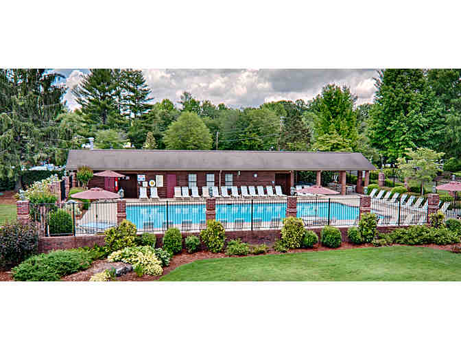 Etowah Valley Golf & Resort - Two foursomes with carts plus one night lodging