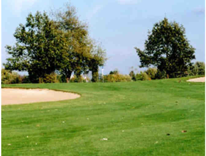 Shelby Oaks Golf Course - One foursome with carts