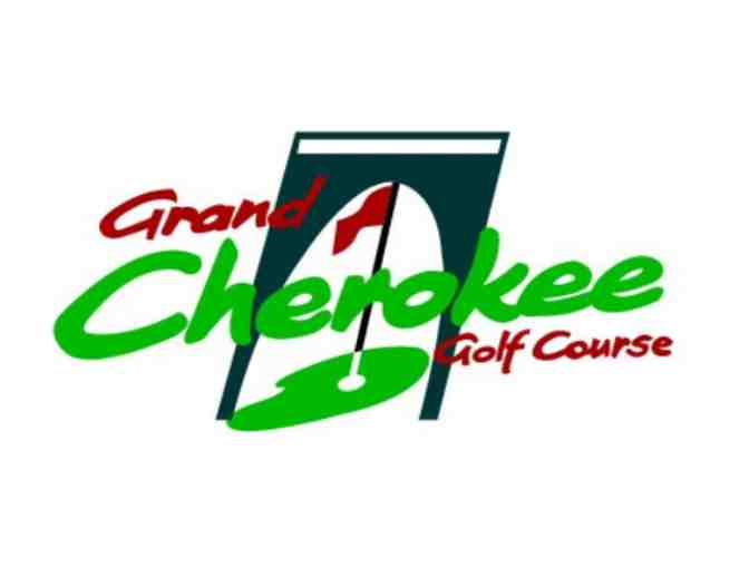 Grand Cherokee Golf Course - One foursome with carts