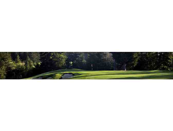 Bandon Crossings Golf Course - One foursome with carts