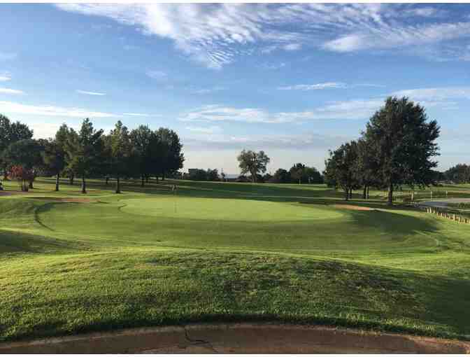 The Canyons at Blackjack Ridge - A foursome with carts