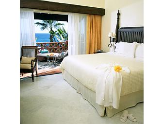 Week-long stay at luxury condo suite in Cabo San Lucas, Mexico