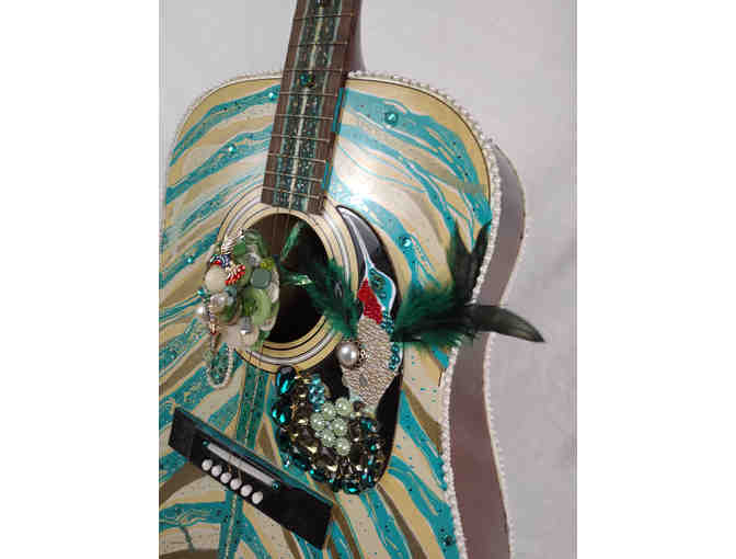 The Harmony Hummingbird Art Guitar by Val Simons