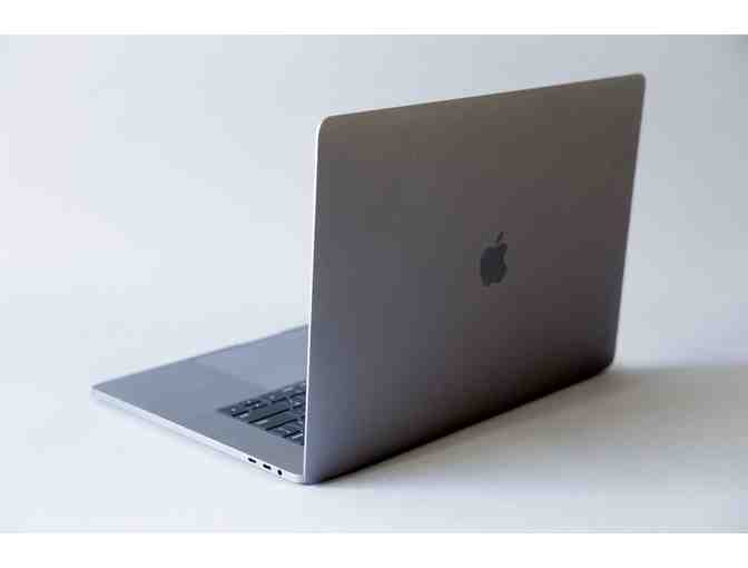 13-inch MacBook Air - Photo 1
