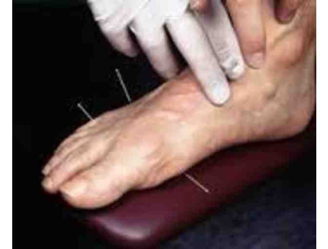 CUSTOM  MASSAGE  with  AROMATHERAPY!  Warm stones, steamed towels, & theraputic heat wraps